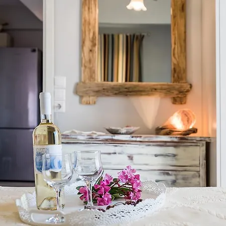 Bay Sea Houses. Апартаменты Авлемонас