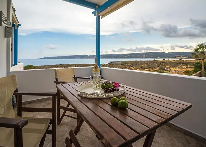 Bay Sea Houses. Avlémonasz